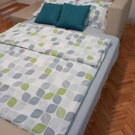 Апартаменти Anaema *